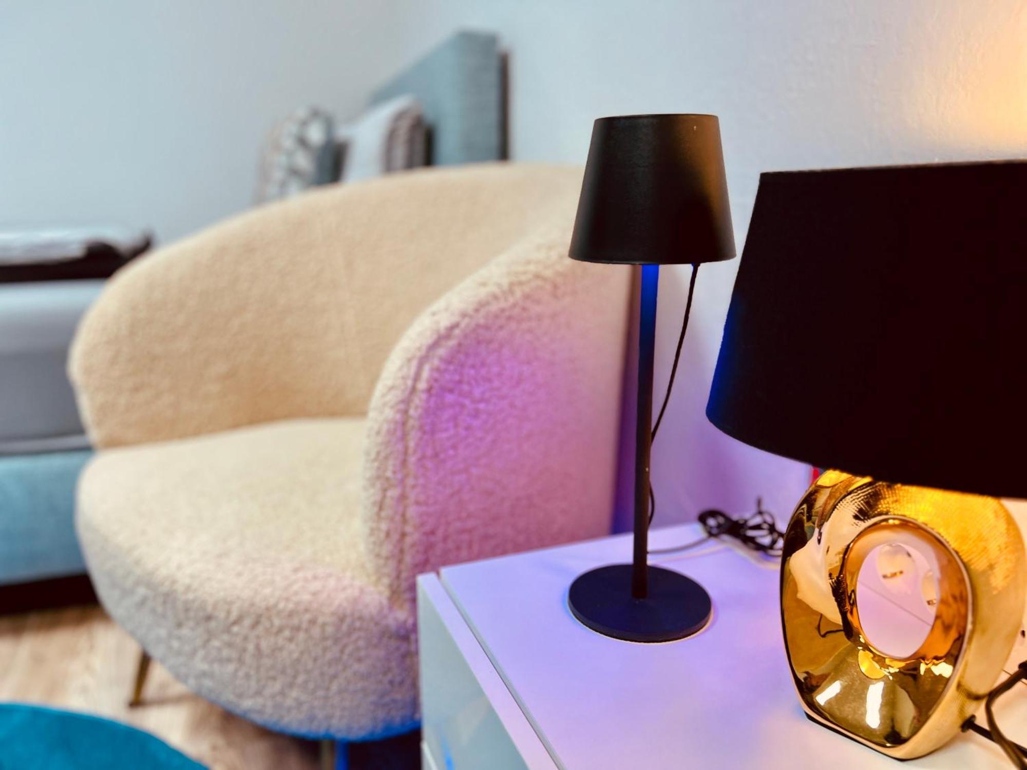 شقة Cologne Luxe Living: Opulent Elegance Unleashed المظهر الخارجي الصورة